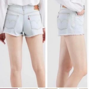 Levi’s Light Wash Denim Blue Jean Shorts Flower Embroidery 29 Frayed Hem Cut Off